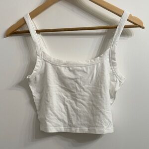 ⭐️NWOT H&M cropped tank